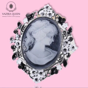 VQ Beauty Head Brooch
